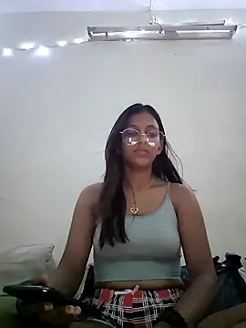 kissmebishh online show from March 21, 10:06 pm