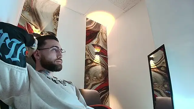 Luke davis01 online show from January 17, 1:16 pm