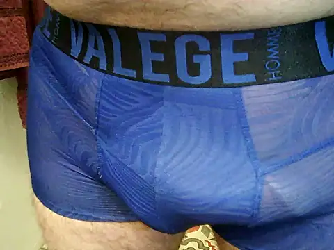 Snapshot of archange_17 chatting on November 13, 3:55 pm archange 17 online show from November 13, 3:55 pm