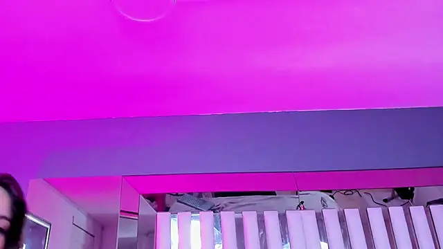 Cloee Rainbow1 online show from February 13, 3:03 pm