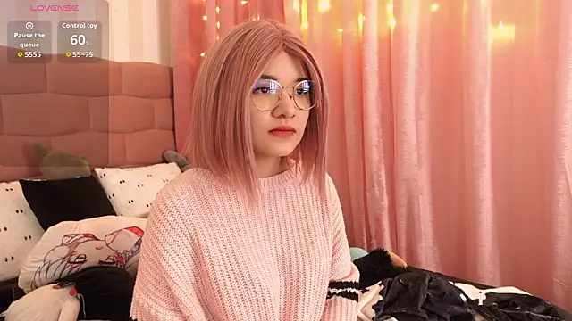 NataliaNovak online show from February 2, 9:24 pm