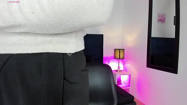  michonne  online show from March 4, 7:43 pm