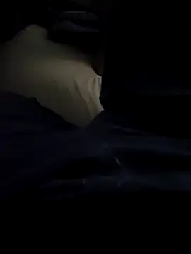 Snapshot of RedEpicl chatting on February 15, 5:39 pm RedEpicl online show from February 15, 5:39 pm