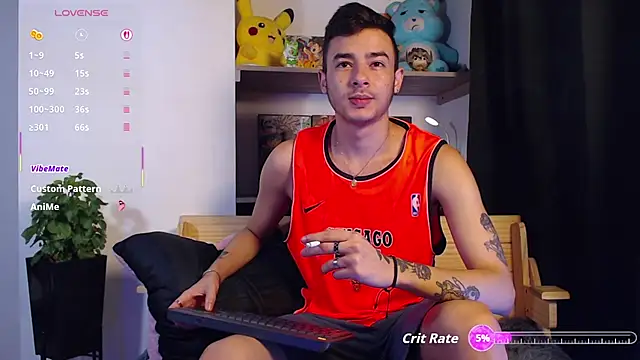 kyle clint07 online show from October 8, 6:49 pm