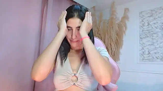 Danella houston online show from July 28, 9:14 pm