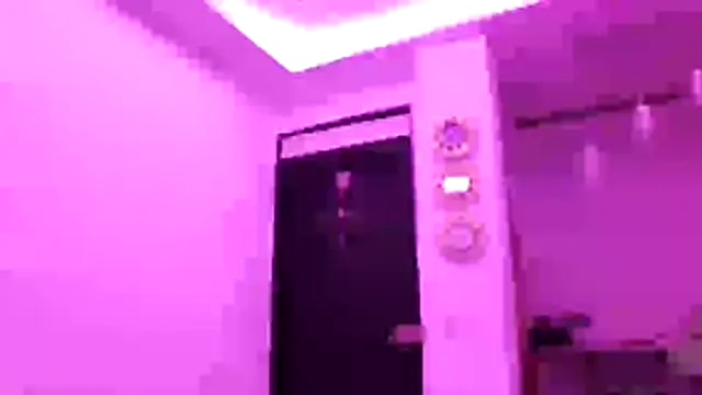 Snapshot of Tana_latin chatting on November 1, 2:02 am Tana latin online show from November 1, 2:02 am