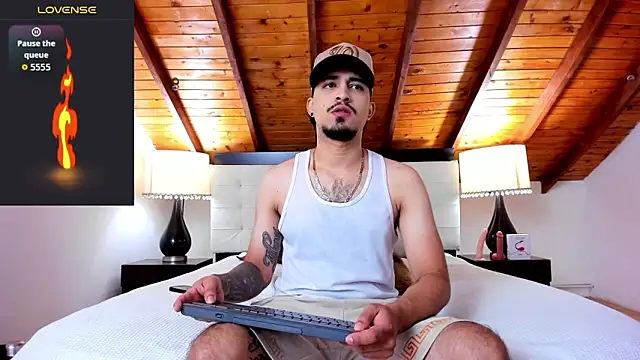 Sebastian Berne online show from November 19, 7:03 pm