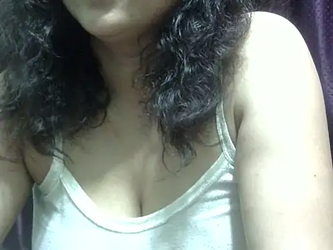 Your cutiepie  online show from May 20, 6:14 pm
