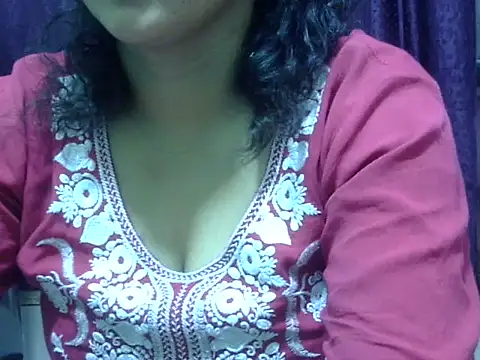 Your cutiepie  online show from May 27, 1:30 pm