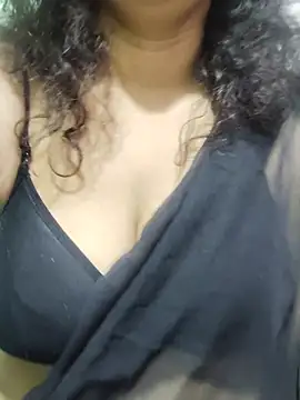Your cutiepie  online show from July 15, 10:42 am