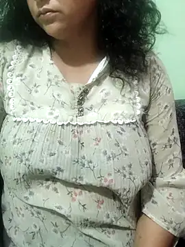 Your cutiepie  online show from July 17, 12:34 pm