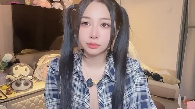 Snapshot of Moonccoi chatting on September 12, 7:14 pm Moonccoi online show from September 12, 7:14 pm