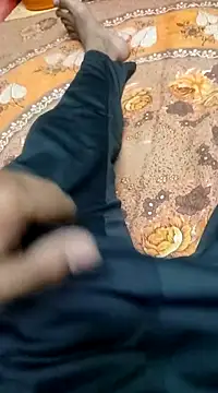 Snapshot of Yashkumar_0697 chatting on February 22, 6:52 pm Yashkumar 0697 online show from February 22, 6:52 pm