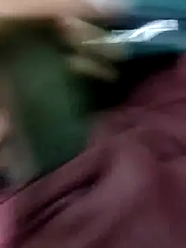 Snapshot of Yashkumar_0697 chatting on February 24, 11:54 am Yashkumar 0697 online show from February 24, 11:54 am