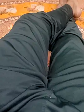 Snapshot of Yashkumar_0697 chatting on March 1, 6:32 pm Yashkumar 0697 online show from March 1, 6:32 pm