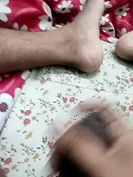 Yashkumar 0697 online show from February 4, 9:48 am