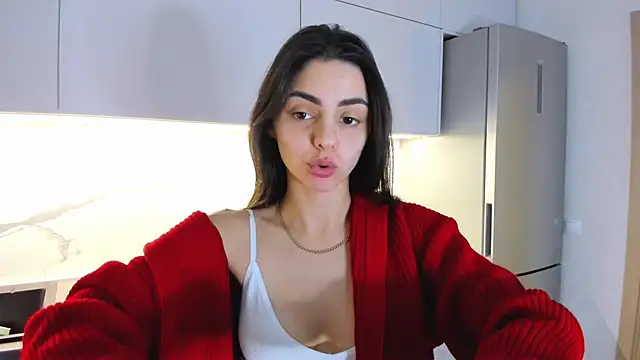 Snapshot of EmiliaZen chatting on February 15, 2:00 pm EmiliaZen online show from February 15, 2:00 pm