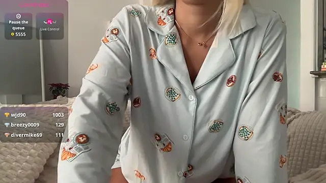 Snapshot of xdaisyhansen chatting on December 2, 10:53 am xdaisyhansen online show from December 2, 10:53 am