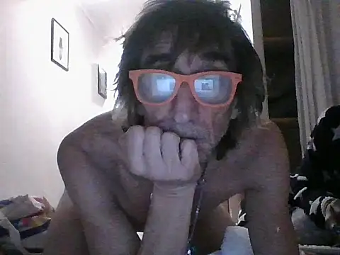 Snapshot of eccomi6996 chatting on November 28, 10:45 pm eccomi6996 online show from November 28, 10:45 pm