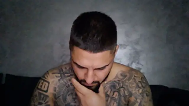 Bakws online show from October 29, 3:36 pm