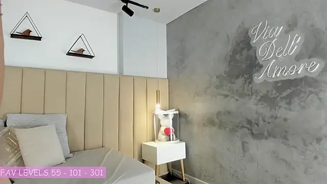 Zoee monroe online show from November 24, 9:58 pm