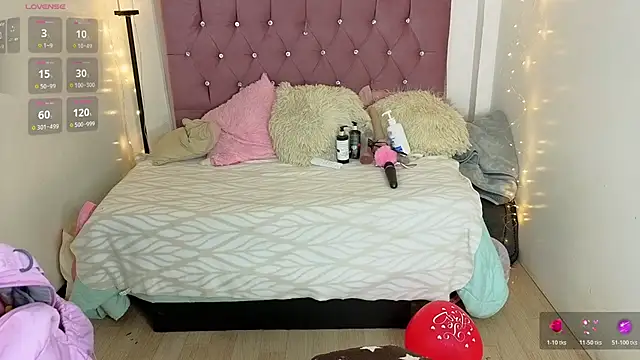 lizha milf online show from March 7, 8:06 pm