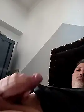 Sexyguycumming online show from March 14, 1:57 pm