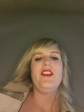 Sexybiene969 online show from November 5, 5:46 pm