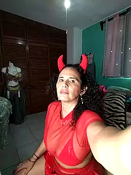 Snapshot of Shakirita chatting on October 27, 8:57 pm Shakirita online show from October 27, 8:57 pm