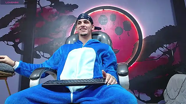 Dirty Kingg online show from October 30, 7:47 pm