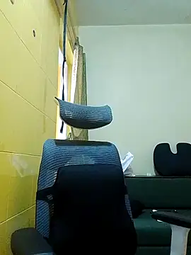 crazyfreaking online show from March 18, 5:43 am