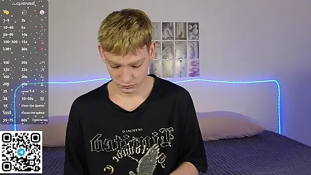 Julian wins online show from February 19, 1:01 am