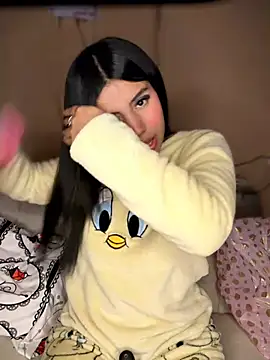 Laura-Khalifa online show from July 23, 5:27 am