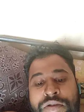 Snapshot of wasim74 chatting on May 30, 5:37 am wasim74 online show from May 30, 5:37 am