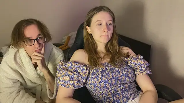 Sabrinaanddaniel online show from November 10, 10:53 pm