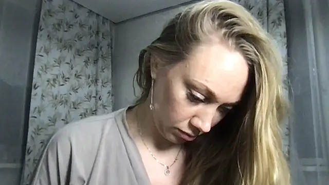 Engel 13 online show from February 24, 7:19 pm