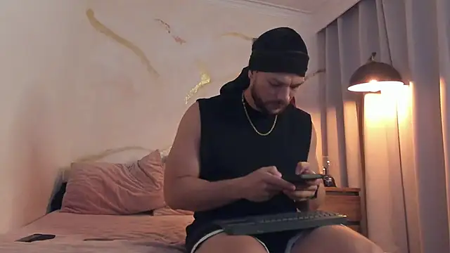 bakersboyssexys online show from January 11, 12:26 am