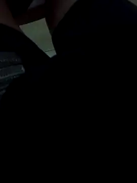 Snapshot of garoto-pirocudo chatting on October 15, 2:11 am garoto-pirocudo online show from October 15, 2:11 am