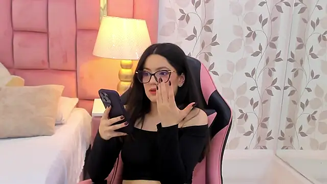 ArianaFranco online show from February 11, 2:55 pm