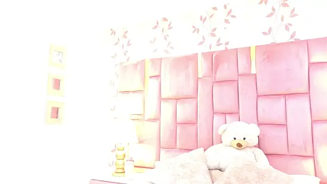 ArianaFranco online show from June 15, 2:52 pm