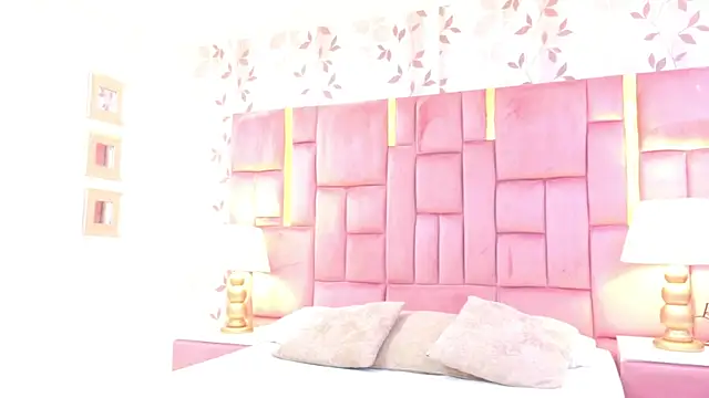 ArianaFranco online show from June 17, 1:34 pm