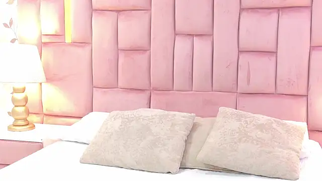 ArianaFranco online show from June 18, 1:26 pm