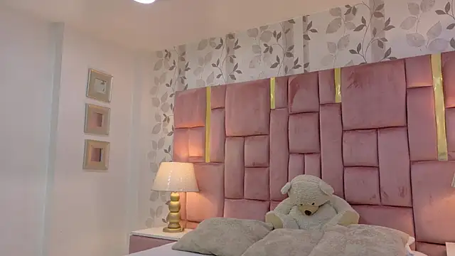 ArianaFranco online show from July 21, 1:13 pm