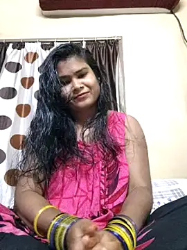BOLDBEAUTY09 online show from March 1, 1:51 pm