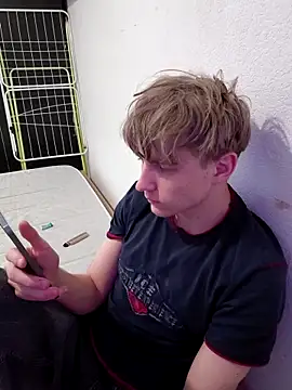 And25bn online show from March 1, 11:45 am