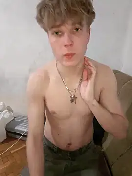 And25bn online show from March 2, 5:20 pm