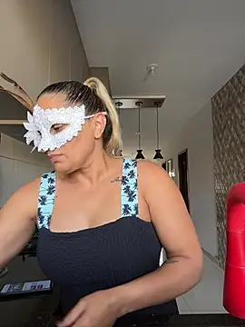 Snapshot of Gabyseex chatting on June 22, 4:15 pm Gabyseex online show from June 22, 4:15 pm