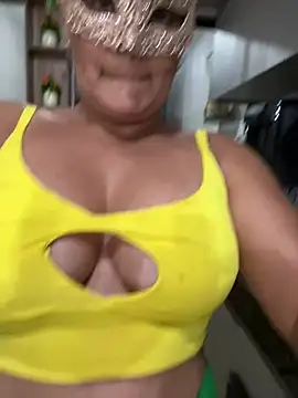 Snapshot of Gabyseex chatting on July 27, 11:12 pm Gabyseex online show from July 27, 11:12 pm
