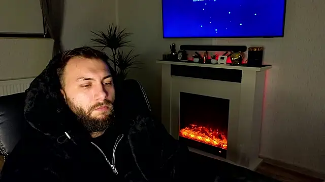 Snapshot of JamieNoxus chatting on January 14, 7:03 am JamieNoxus online show from January 14, 7:03 am