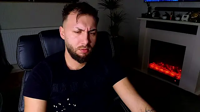 Snapshot of JamieNoxus chatting on January 19, 7:01 am JamieNoxus online show from January 19, 7:01 am